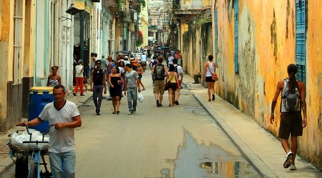 cuban casual attire