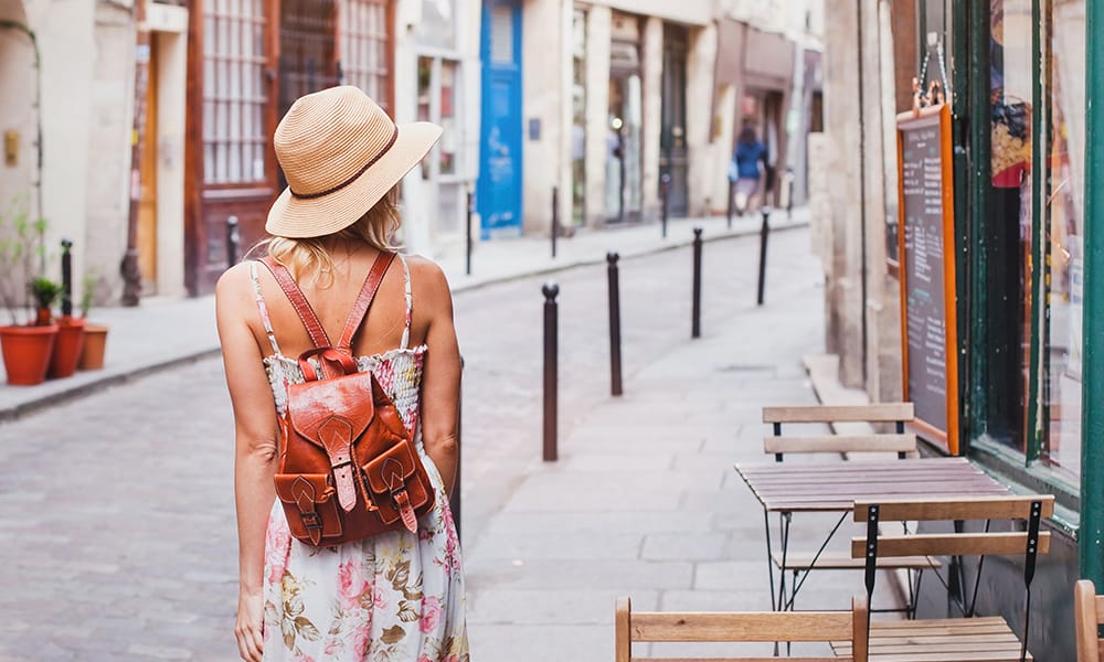 What to Wear in Portugal : Packing checklists and clothing tips for your  vacation